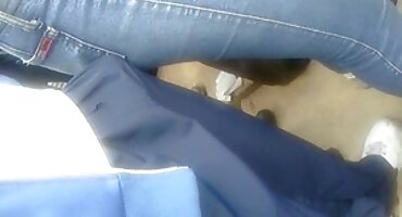 তাদের সেক্স ইংলিশ সেক্স ভিডিও ভ্যানেই ছেলেদের সাথে টাকার বিনিময়ে সেক্স করতে রাজি।