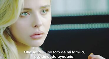 কালো ড্রপ-কেশিক সেক্স ইংলিশ ভিডিও দাসী নিগ্রোর মালিককে পায়ু দেয়।