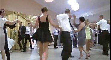 একটি পিক-আপ শিল্পী এবং একটি পাতলা শ্যামাঙ্গিণীর পিওভি সেক্স। ইংলিশ সেক্স ভিডিও