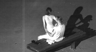 একটি সেক্স ইংলিশ ভিডিও সরু এবং busty স্বর্ণকেশী সৌন্দর্য fucked