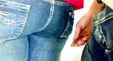 Esmeralda পাছা মধ্যে fucked পায় এবং ইংলিশ সেক্স ভিডিও ডাউনলোড তার লাল মুখের উপর কাম ঢেলে