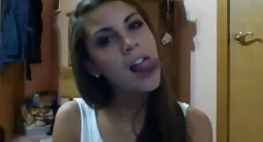 একটি বেশ্যা একটি লোকের জন্য একটি স্ট্রিপ্টিজ নাচিয়েছিল যার সাথে সে একটি হিংস্র ইংলিশ সেক্স এইচডি ভিডিও যৌনসঙ্গম করেছে।