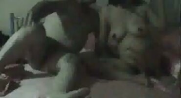 একটি ক্যাফেতে একটি রাশিয়ান কুক্কুটকে আমন্ত্রণ জানিয়েছে এবং সেক্স সেক্স ভিডিও ইংলিশ রাতের খাবারের পরে একটি কুত্তার সাথে যৌনসঙ্গম করেছে