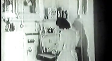 রাশিয়ান গার্লফ্রেন্ডরা বাইরে যোগব্যায়াম করে এবং হাতের কাজ থেকে ইংলিশ সেক্স ভিডিও পিকচার কাম করে।