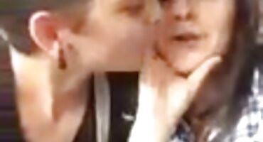 একটি ইংলিশ সেক্স ভিডিও ছবি ছোট গাধা সঙ্গে চর্মসার শ্যামাঙ্গিণী একটি বড় শিশ্ন উপর strung পায়