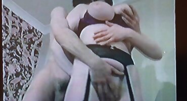 ছোট স্তন এবং পাছা সহ একটি যুবতীর সাথে তেলে ভিডিও সেক্স ইংলিশ সেক্স.