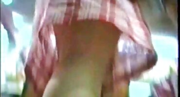 একটি পিক আপ শিল্পীর সেক্স ইংলিশ ভিডিও সঙ্গে বাইরে ট্যাটু যৌনসঙ্গম সঙ্গে Busty স্বর্ণকেশী