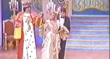 চমত্কার লেসবিয়ান কারমেন তার বন্ধুকে কাম ইংলিশ ব্লু ফিল্ম সেক্স ভিডিও করে তোলে