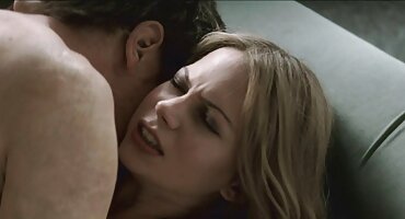 একটি হিন্দি সেক্স ইংলিশ ভিডিও অত্যাশ্চর্য সুন্দর কুক্কুট ঠিক দোকানে একজন মানুষকে বিমোহিত করেছিল।